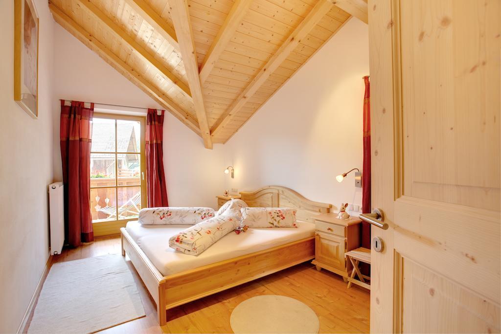 Villa Angerle Hof Welschnofen Zimmer foto