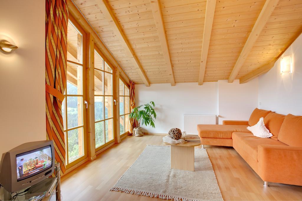 Villa Angerle Hof Welschnofen Zimmer foto