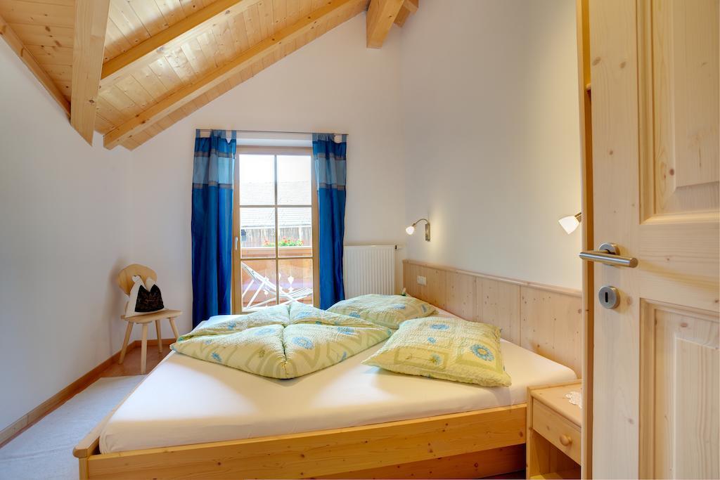 Villa Angerle Hof Welschnofen Zimmer foto