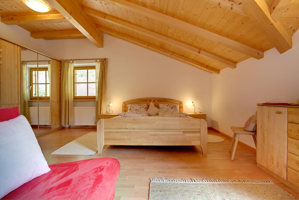 Villa Angerle Hof Welschnofen Zimmer foto